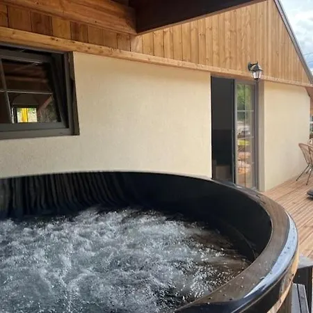 La Cle Des Champs - Le Cosy - Jaccuzi Prive