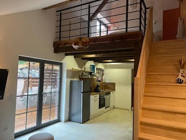 아파트 La Cle Des Champs - Le Cosy - Jaccuzi Prive 라브레세