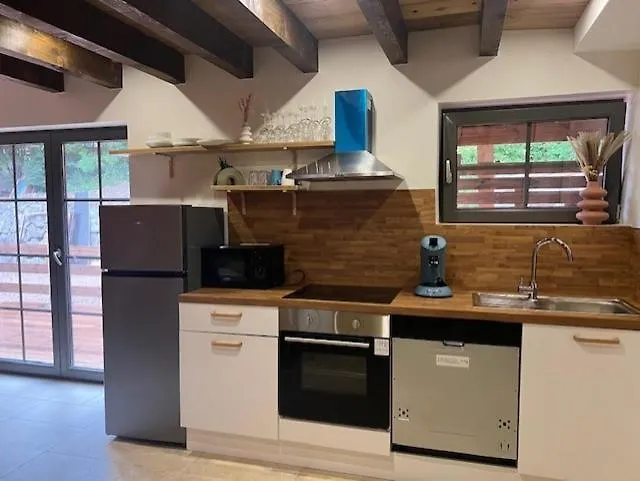 La Cle Des Champs - Le Cosy - Jaccuzi Prive Apartment